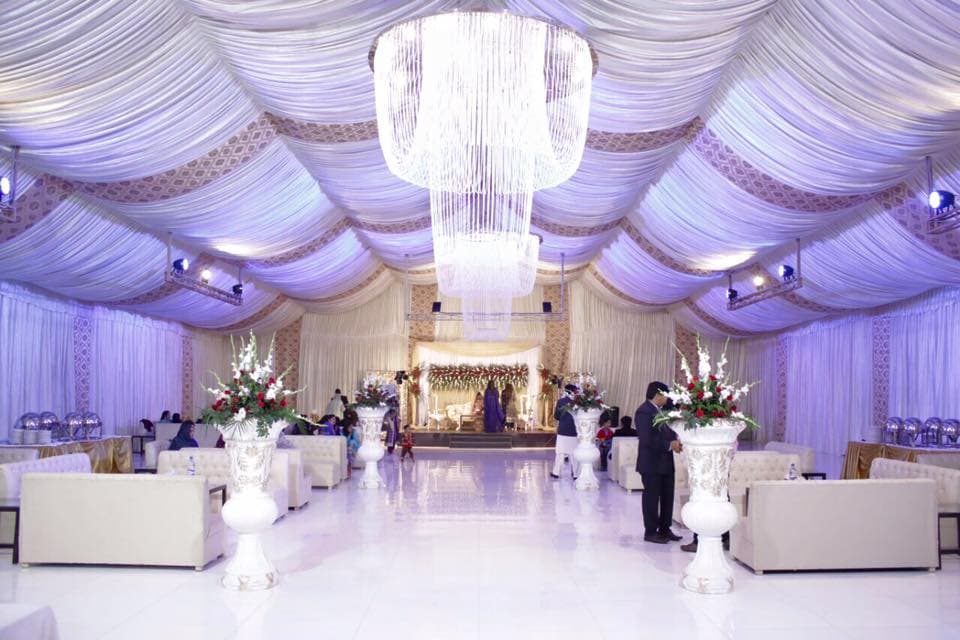 Canal Grand Marquee