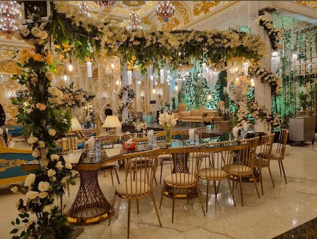 Renoir by Zafar Group 5