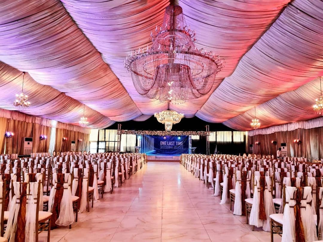 Topaz Marquee