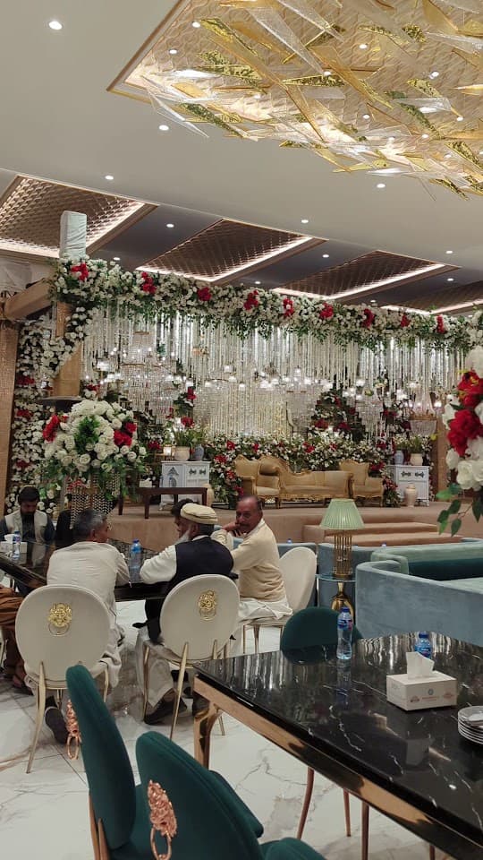 Varioline Le Grand by Zafar Group 4