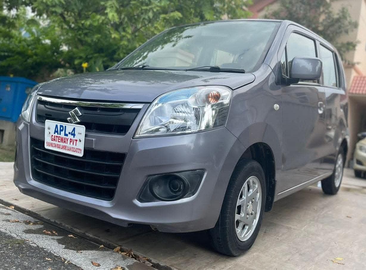 Ahmed Luxury Rent A Car Lahore