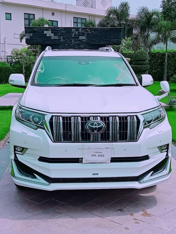 Iris Tours | Rent Car Services Lahore | Rent a Car in DHA Lahore (Phases 1 - 9)
