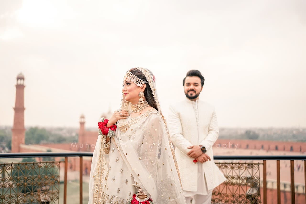 Muneeb Ijaz Films and Photography | Wedding Photographer