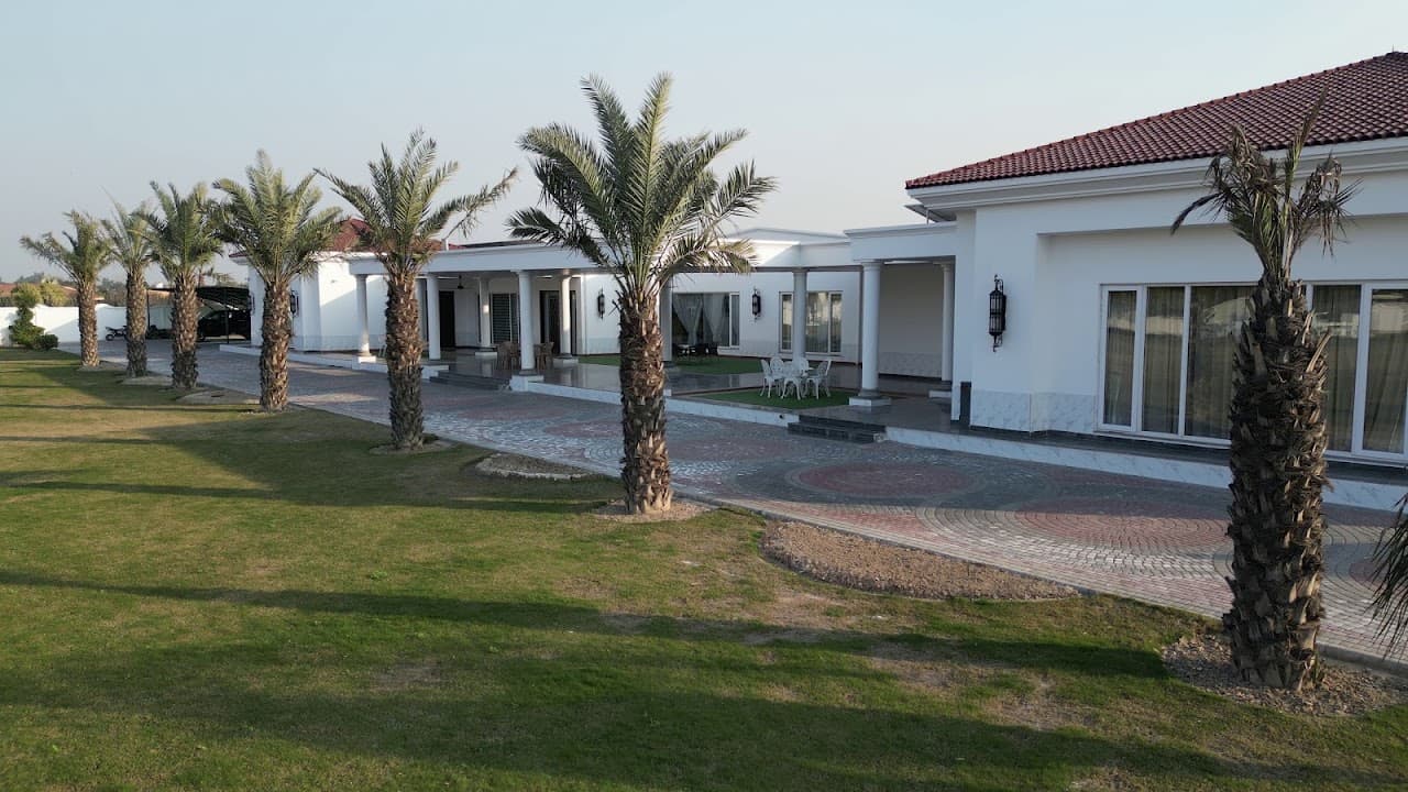 Yunus Farm House